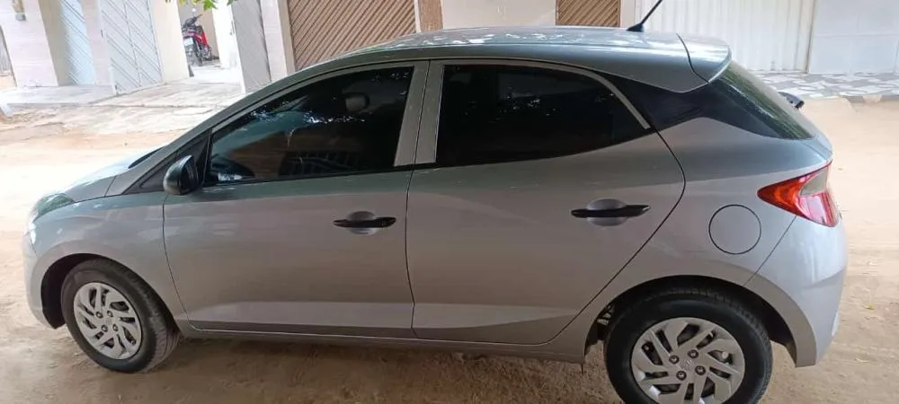 Vende-se carro HB 20 Sense 2020 modelo 2021 em Floresta, PE