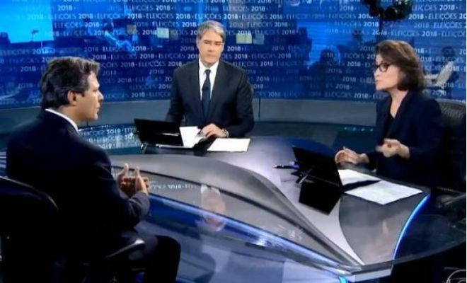 Fernando Haddad (PT) participa de debate no Jornal nacional nesta sexta-feira, 14 (Globo/Reprodução) 