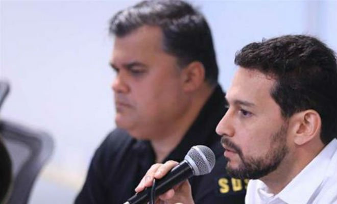 Antônio de Pádua e Joselito Kehrle - Foto: Arthur de Souza/Folha de Pernambuco
