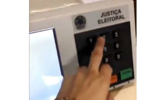 'Fraude' em urna é imagem falsa, afirma TSE, que fez vídeo para rebater imagens 