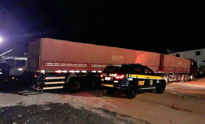 O caminhão foi levado para o pátio da PRF — Foto: PRF / Divulgação 