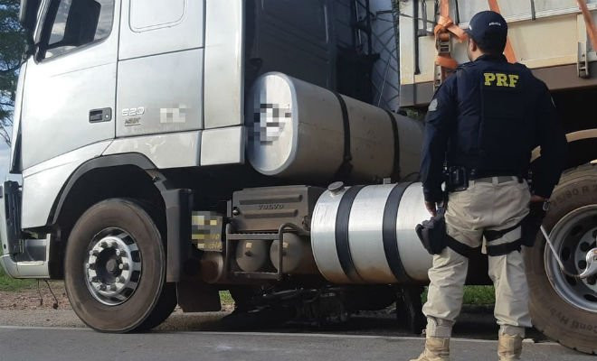 Acidente na BR-316, em Trindade, deixou dois adolescentes mortos — Foto: PRF / Divulgação 