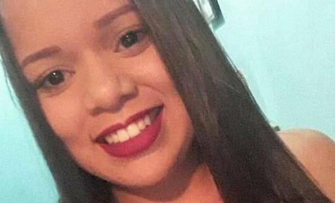 Mayara Estefanny teve rosto queimado pelo ex-marido, no Recife — Foto: Reprodução/TV Globo