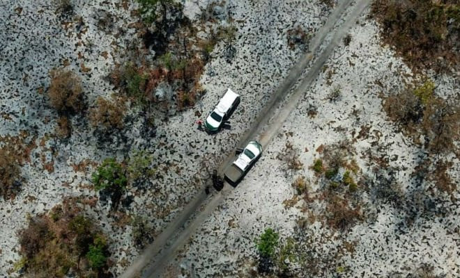 Tudo virou cinzas nas queimadas nas terra da tribo Areões, em Nova Nazaré,em Cuiabá. Na quarta-feira (28),agentes da PF comandaram uma operação contra o crime ambiental na região. Foto: Ibama/Divulgação 