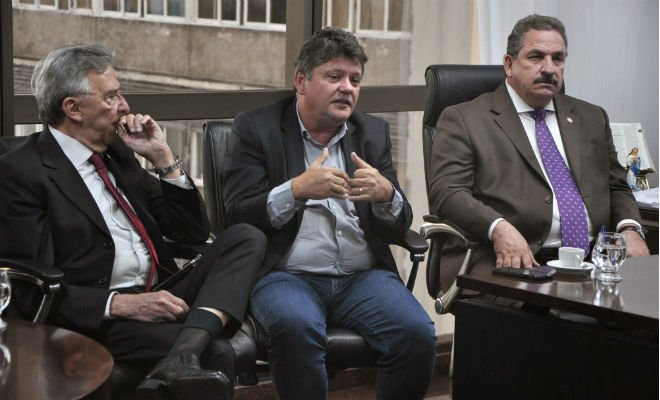 Nos próximos 180 dias, os motoristas deverão se adequar às regras que serão apresentadas para a circulação no Estado, garantindo a permissão do transporte 