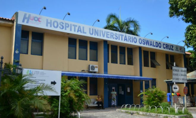Pernambucana de 51 anos está em isolamento no Oswaldo Cruz. (Foto: Malu Cavalcanti/Arquivo DP) 