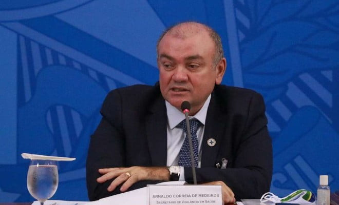 O secretário de vigilância em saúde Arnaldo Correia de Medeiros durante coletiva de imprensa sobre atualizações e medidas de enfrentamento ao coronavírus, no Palácio do Planalto, em Brasília (DF) | Foto: Frederico Brasil / Futura Press