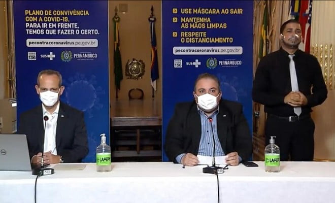 Retomada das aulas presenciais nos cursos superiores foi anunciada em coletiva de imprensa — Foto: Reprodução/YouTube 
