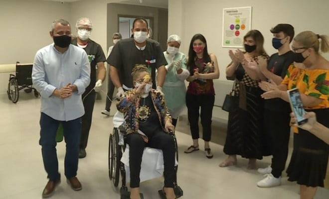 A médica Myriam Moxotó passou 118 dias internada por causa da Covid-19, em Petrolina — Foto: Reprodução / TV Grande Rio 