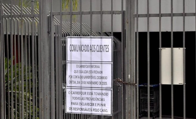 Defensoria recomendou que a loja do Carrefour onde João Alberto foi morto fique fechada por 5 dias | Imagem: Gustavo Aguirre/TheNews2/Estadão Conteúdo