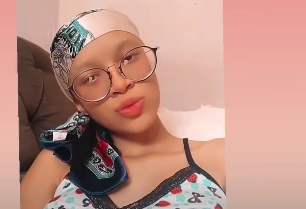 Celular pertencia à adolescente Brena, falecida em um acidente envolvendo uma moto e carro