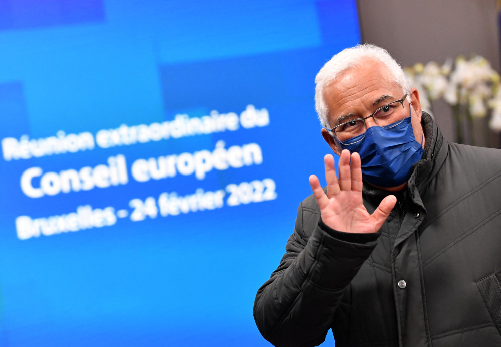 Portuguese Prime Minister Antonio Costa leaves after an emergency European Union (EU) summit at the European Council Building in Brussels on February 25, 2022, on the situation in Ukraine after Russia launched an invasion. (Photo by JOHN THYS / POOL / AFP
