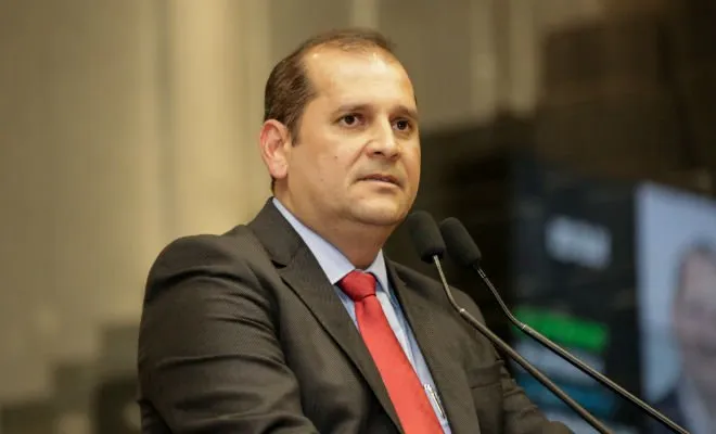 Deputado Fabrízio Ferraz anuncia recursos para passagem molhada em Floresta, PE