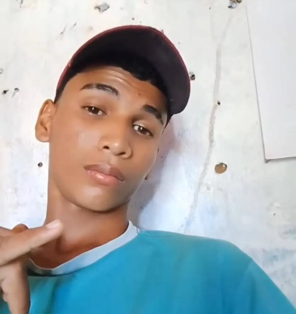 Jovem morre após acidente de moto na PE-425 em Carnaubeira da Penha