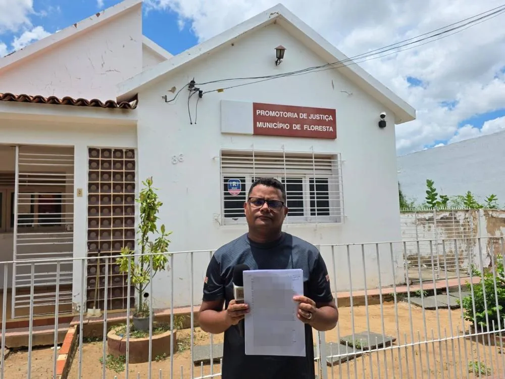 Jornalista denuncia exigência de ofício para acessar informações públicas em Floresta