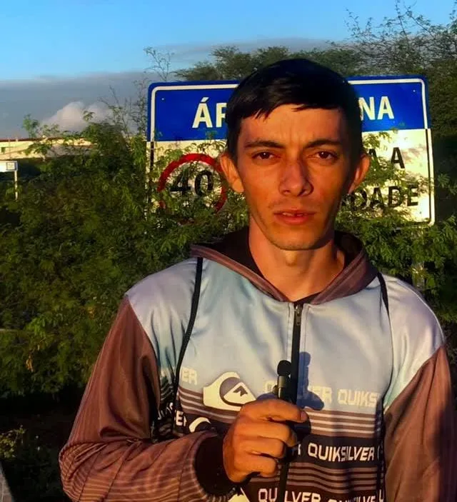 Morador alerta para risco de acidentes na PE-425 em Floresta