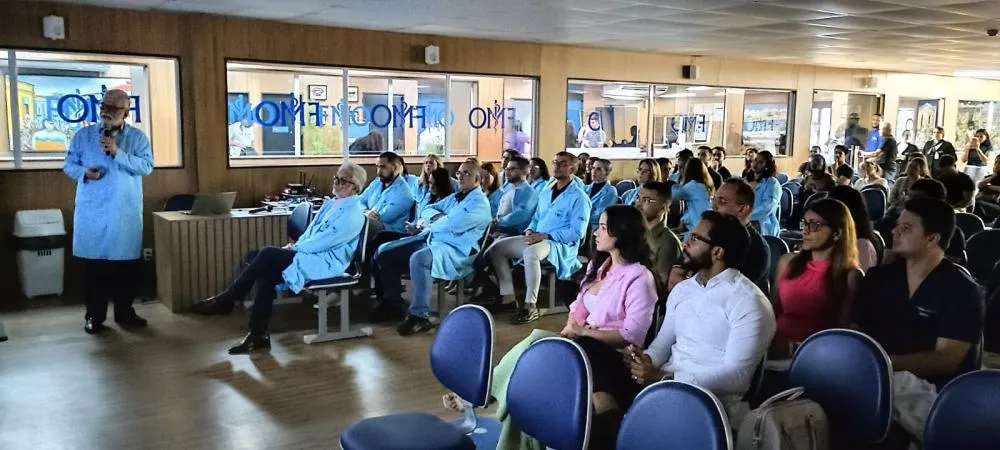 FACULDADE DE MEDICINA DE OLINDA ACOLHE FUTUROS MÉDICOS COM ALERTA SOBRE DIABETES NO BRASIL