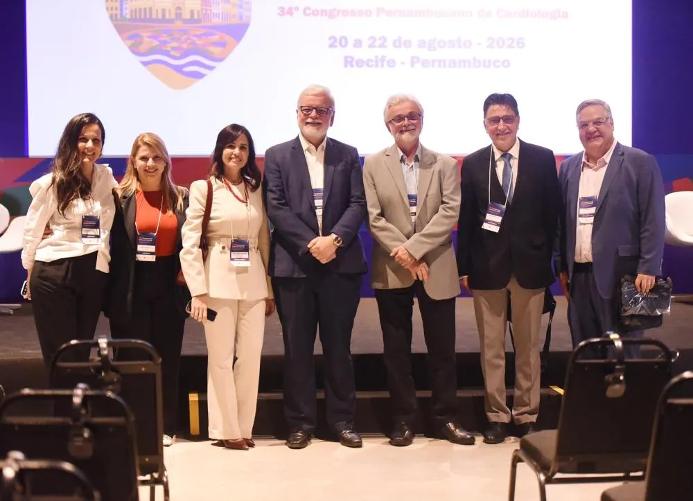 FACULDADE DE MEDICINA DE OLINDA (FMO) AMPLIA PARTICIPAÇÕES EM CONGRESSOS CIENTÍFICOS