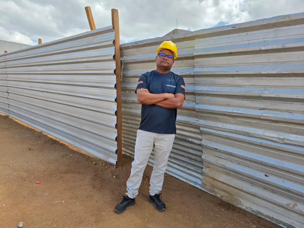Jornalista aciona MPPE após ser impedido de fiscalizar obra em Floresta, PE