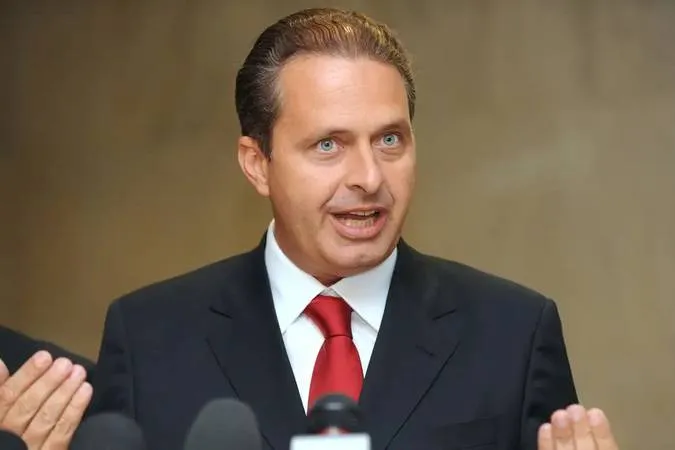 A VISÃO DE EDUARDO CAMPOS QUE VIABILIZOU A FACULDADE DE MEDICINA DE OLINDA