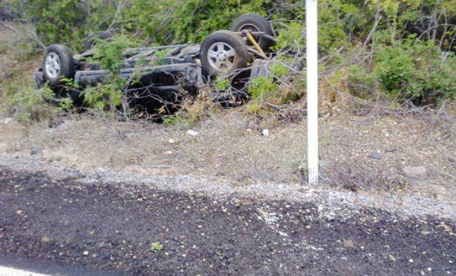 acidente carro capota floresta belem do sao francisco pernambuco