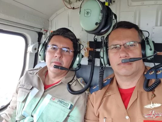 Resultado de imagem para Helicóptero da SDS e militares do Exército vão dar apoio ao combate a incêndio em Floresta, PE